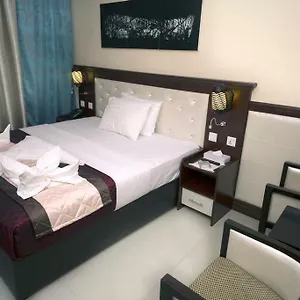 Maharaja Continental Hotel