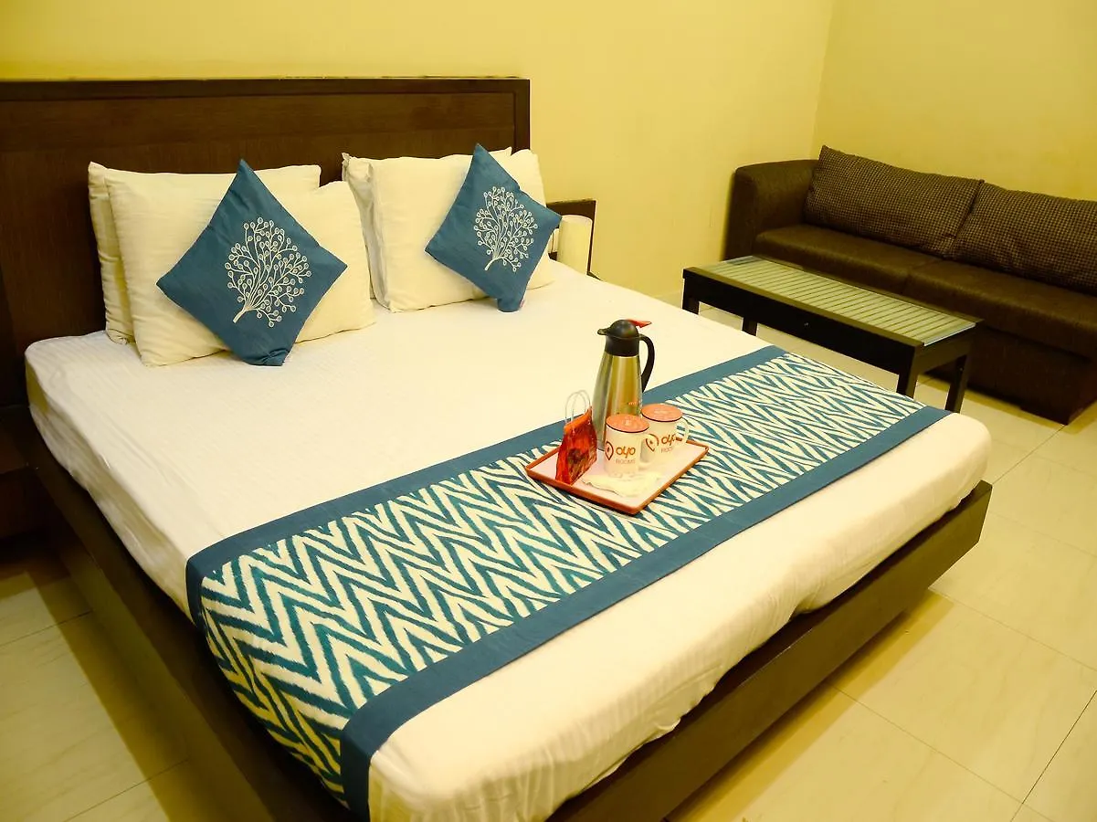 Oyo 2066 Vikaspuri Hotel Delhi