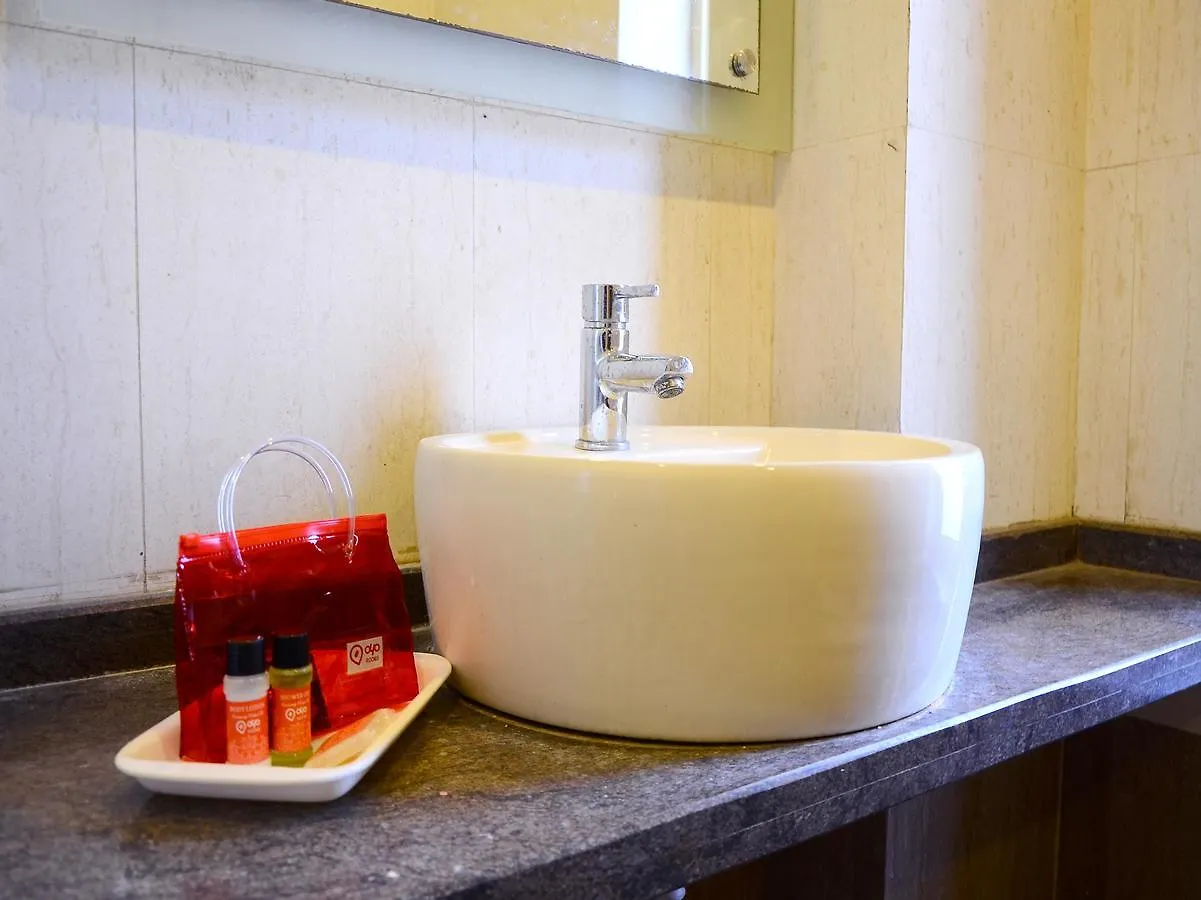 Oyo 2066 Vikaspuri Hotel Delhi   Delhi (National Capital Territory of India)